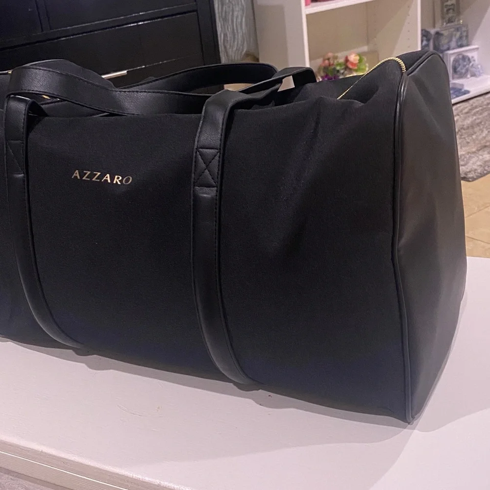 N/A azzaro black